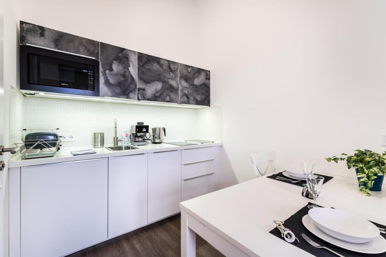 Cosy Studios In The Heart Of The City Budapest Eksteriør bilde
