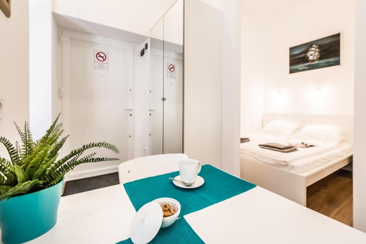 Cosy Studios In The Heart Of The City Budapest Eksteriør bilde